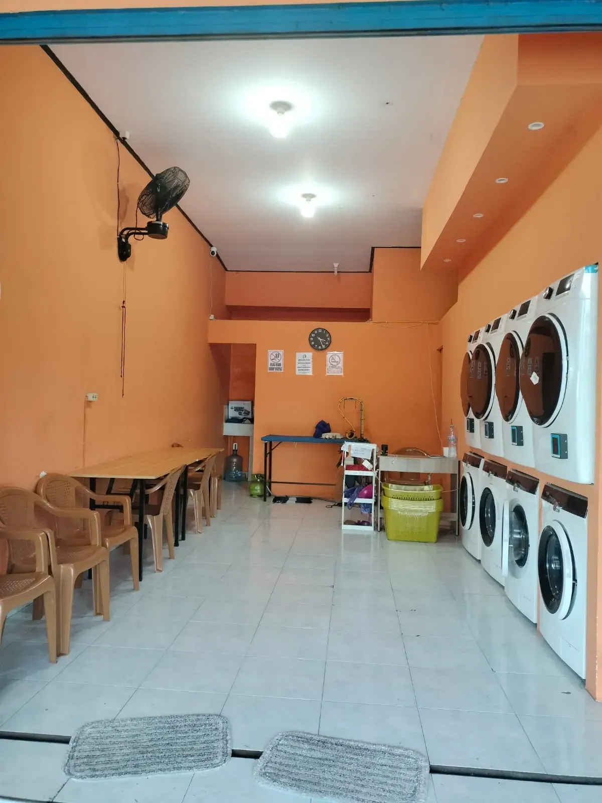Laundry for sale